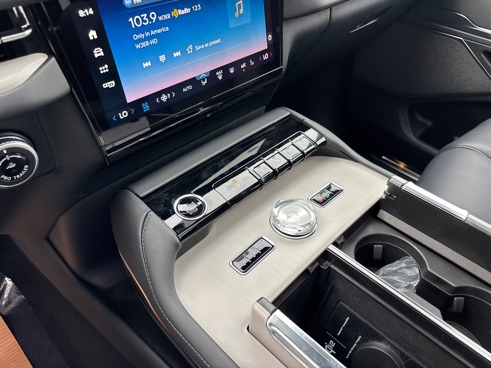 New 2027 Lincoln Navigator L Reserve w/ Jet Appearance Package AWD/4WD image 22