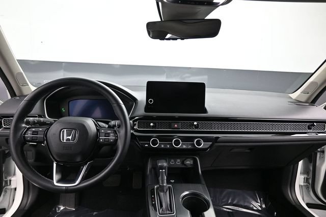 Used 2023 Honda Civic Touring image 14