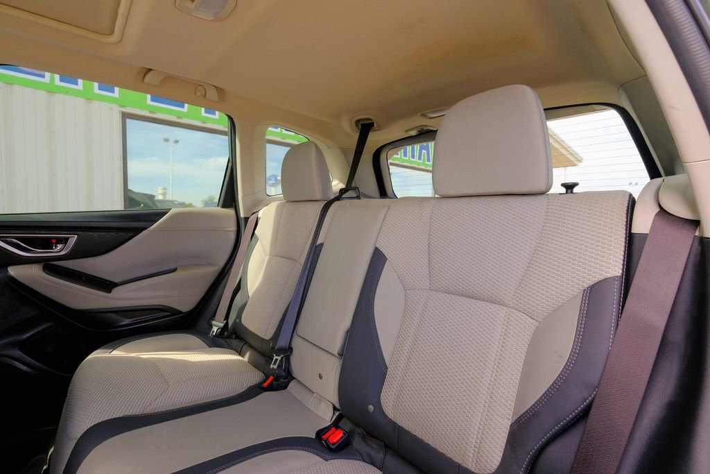 Used 2024 Subaru Forester Premium image 31