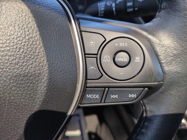 Used 2024 Toyota Corolla Cross AWD Hybrid w/ Moonroof Package image 19