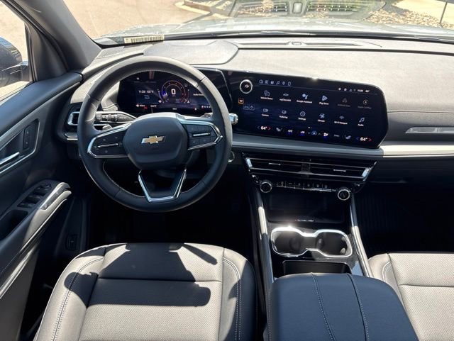 New 2026 Chevrolet Traverse LT w/ Driver Confidence Package AWD/4WD image 11