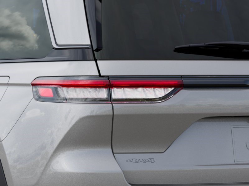 New 2026 Jeep Grand Cherokee Limited AWD/4WD image 9