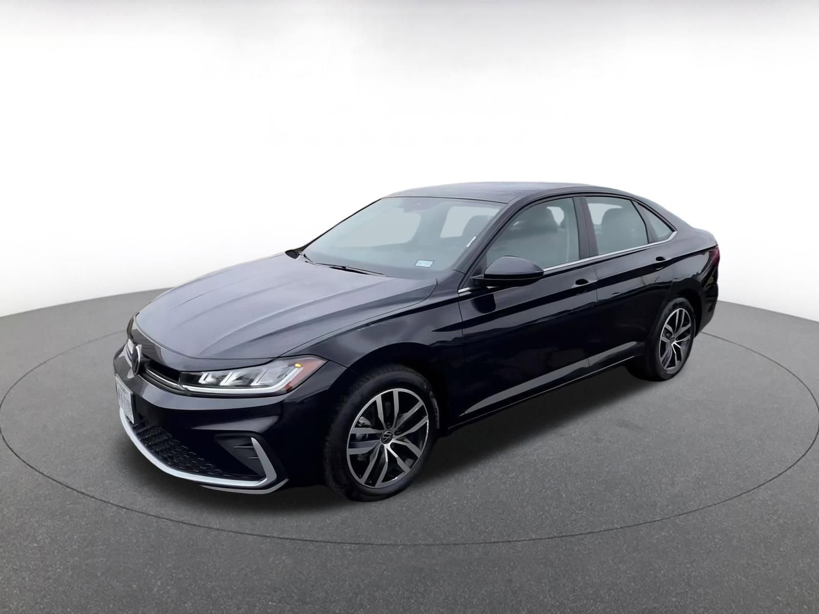 Used 2025 Volkswagen Jetta SE image 8