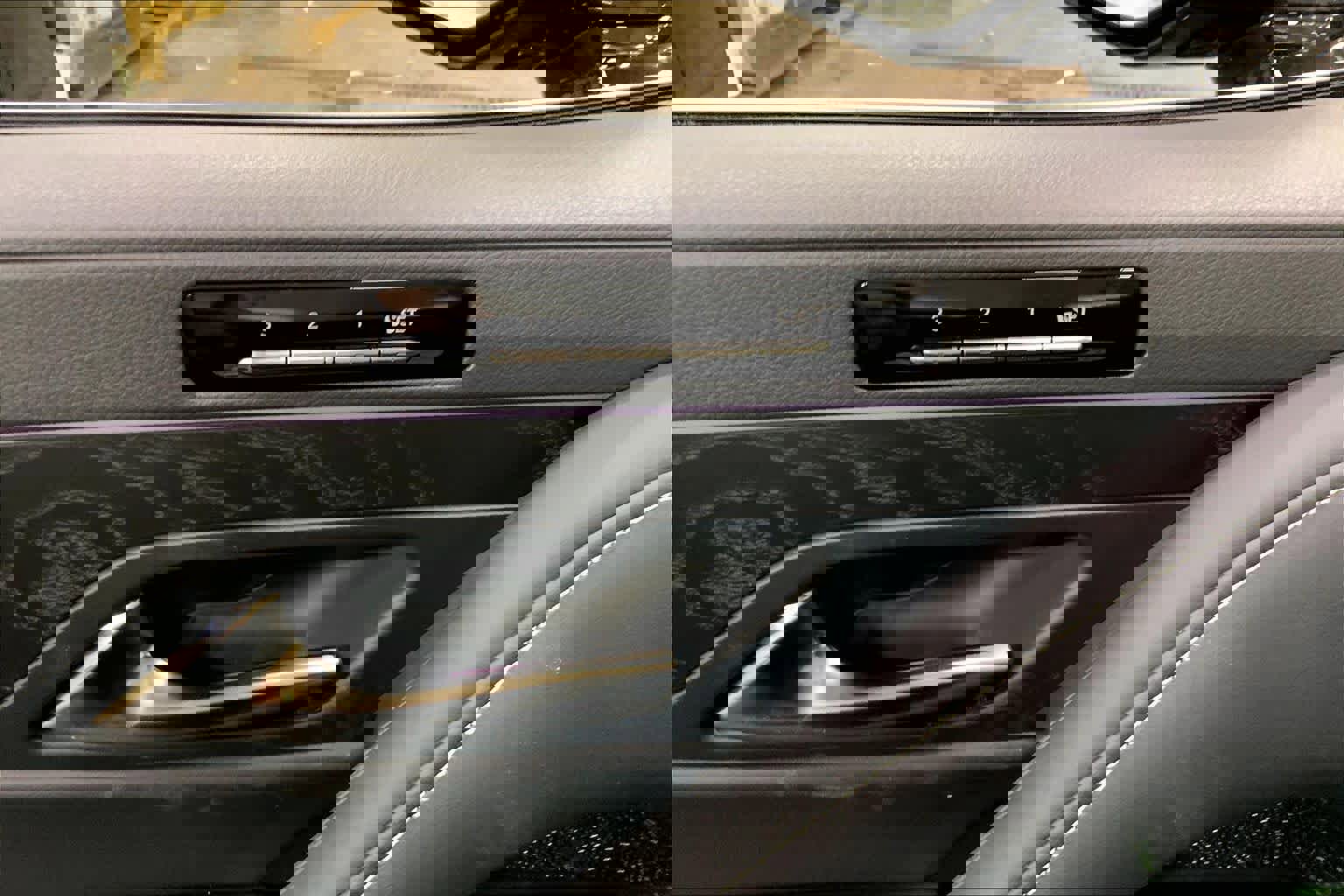 New 2026 Lexus LX 600 4WD w/ Luxury Package image 19