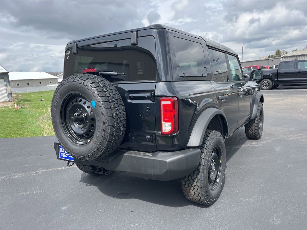 New 2026 Ford Bronco Big Bend w/ Black Appearance Package AWD/4WD image 3