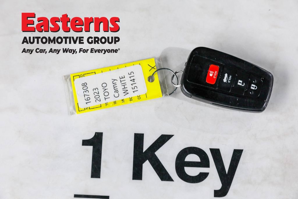 Used 2023 Toyota Camry XSE image 34