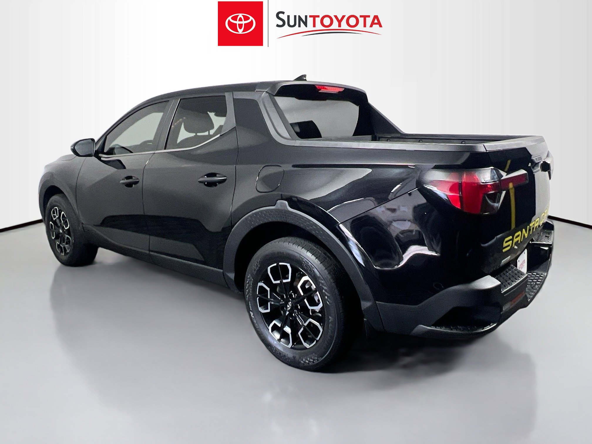 Used 2022 Hyundai Santa Cruz SEL image 6