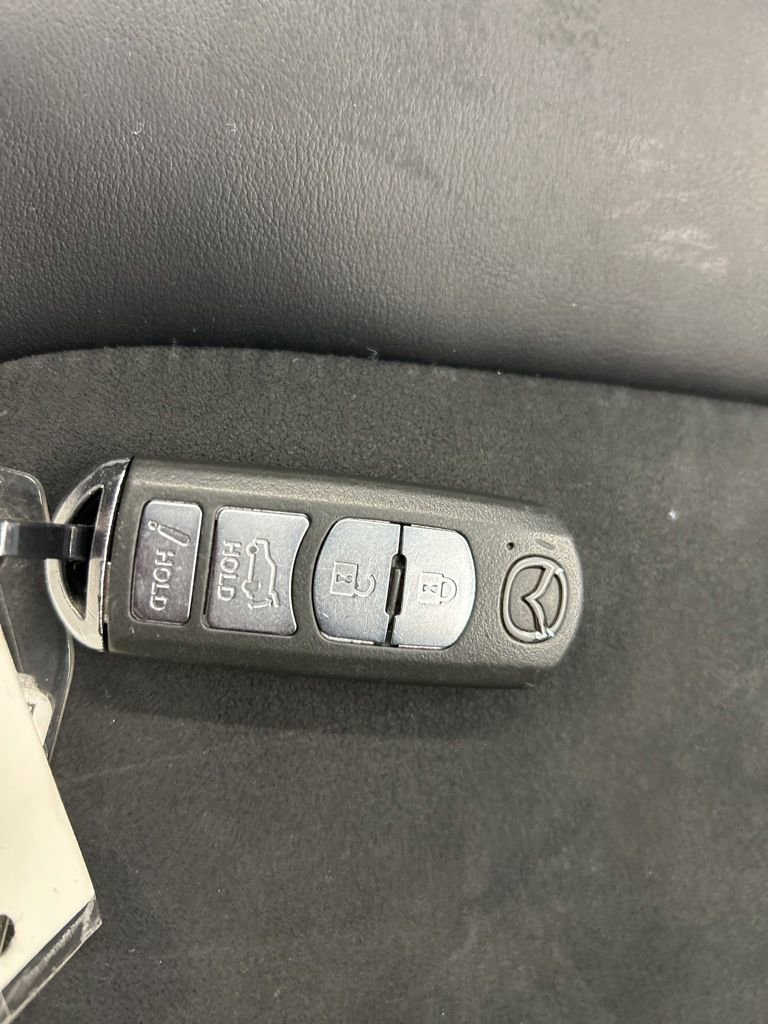 Used 2018 MAZDA CX-5 Touring w/ Preferred Equipment Package image 29