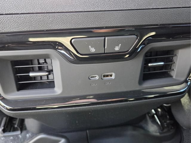 New 2026 GMC Sierra 2500 AT4 w/ Technology Package AWD/4WD image 13