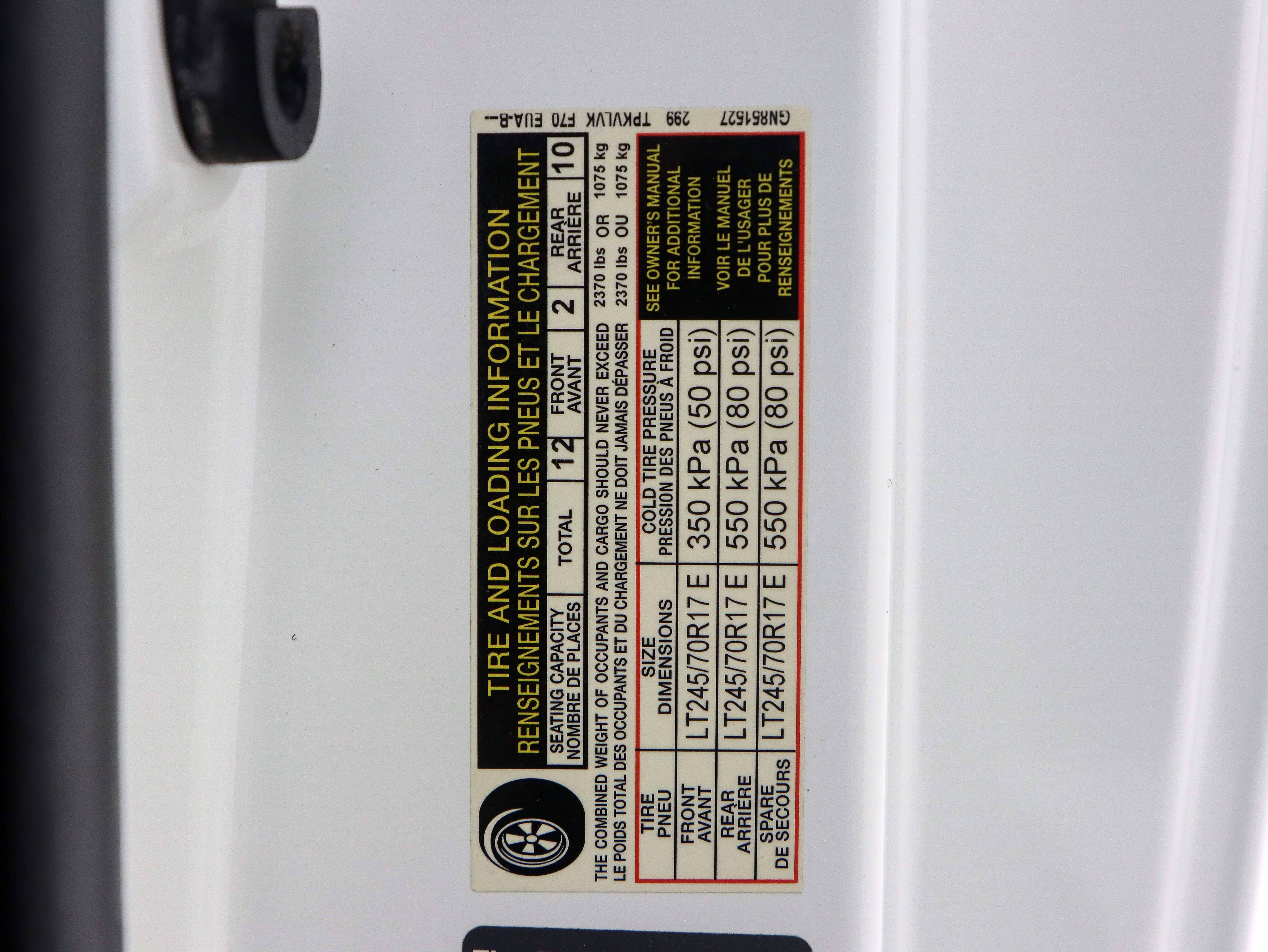 Used 2016 Nissan NV 3500 SL image 32