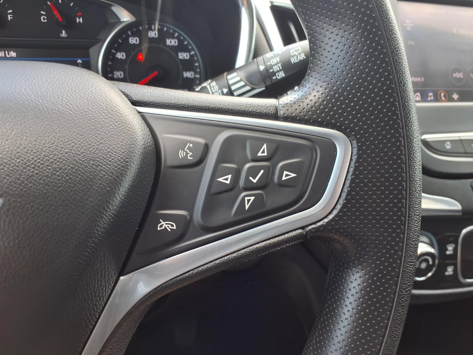 Used 2023 Chevrolet Equinox LT FWD image 16
