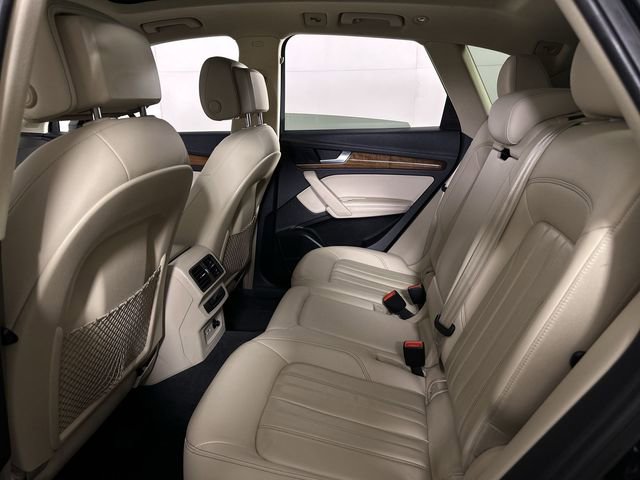 Used 2022 Audi Q5 2.0T Premium Plus w/ Premium Plus Package image 26
