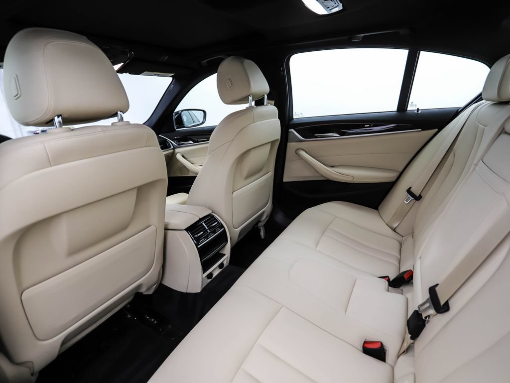 Used 2019 BMW 530i xDrive w/ Convenience Package AWD/4WD image 21