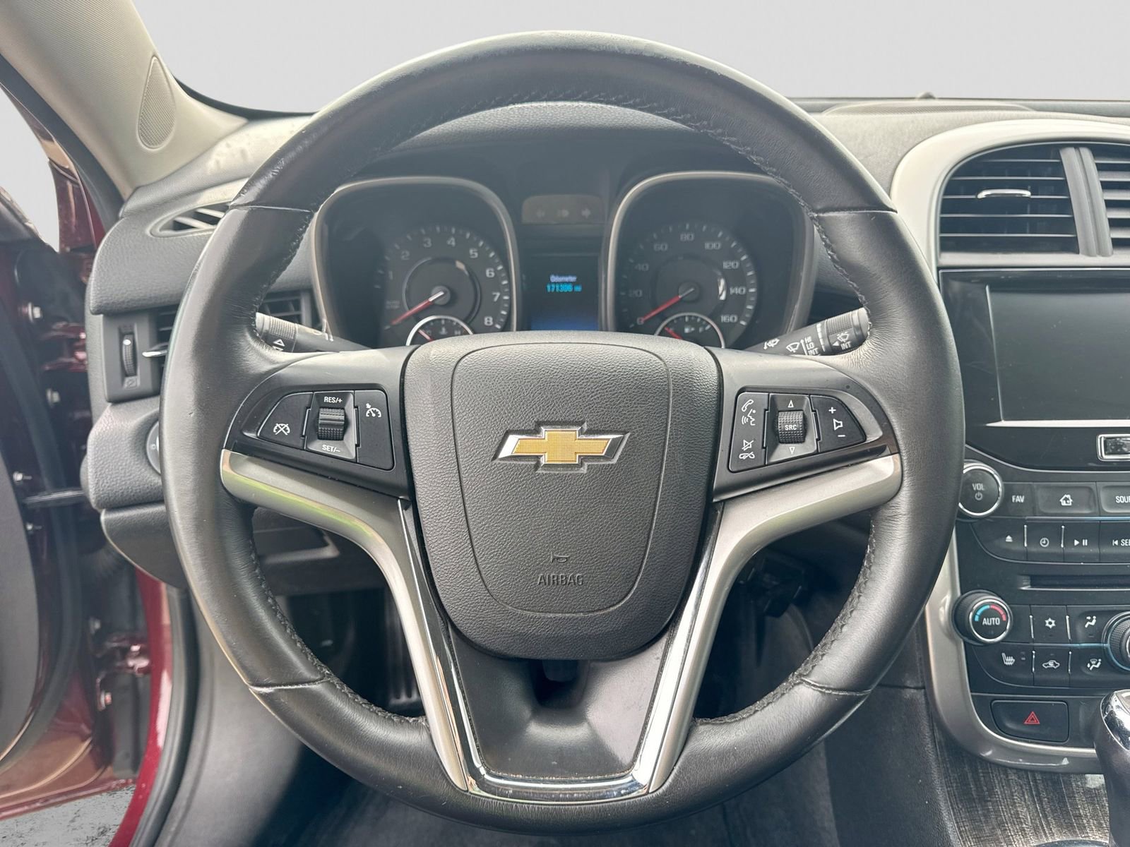 Used 2015 Chevrolet Malibu LT w/ Leather Package FWD image 22