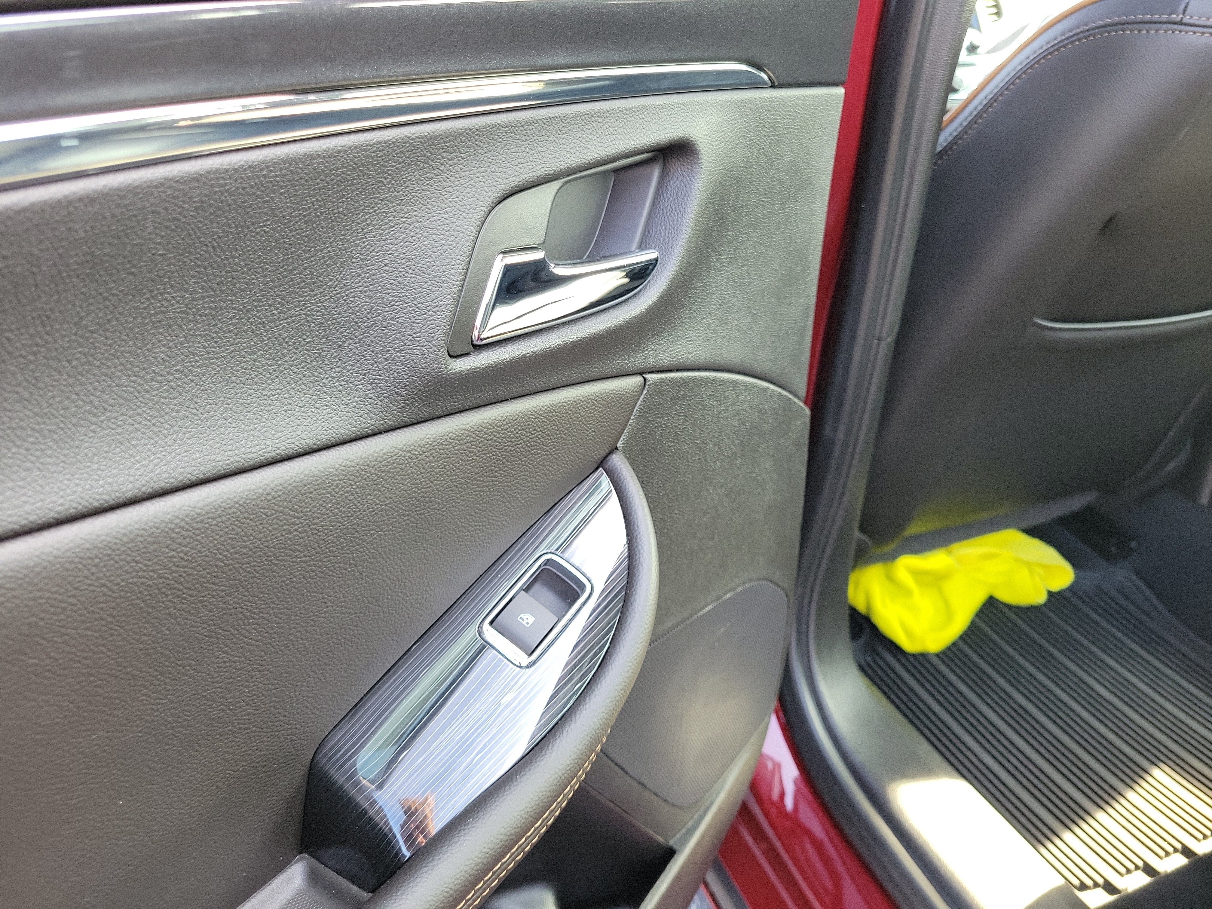 Used 2017 Chevrolet Impala Premier FWD image 13