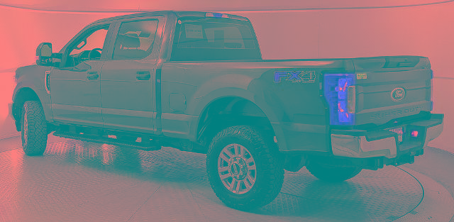 Certified 2018 Ford F250 XL w/ STX Appearance Package AWD/4WD image 4