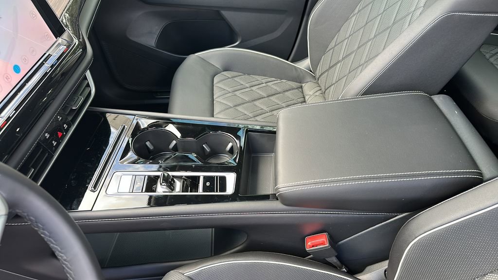 New 2026 Volkswagen Atlas SEL Premium R-Line image 17