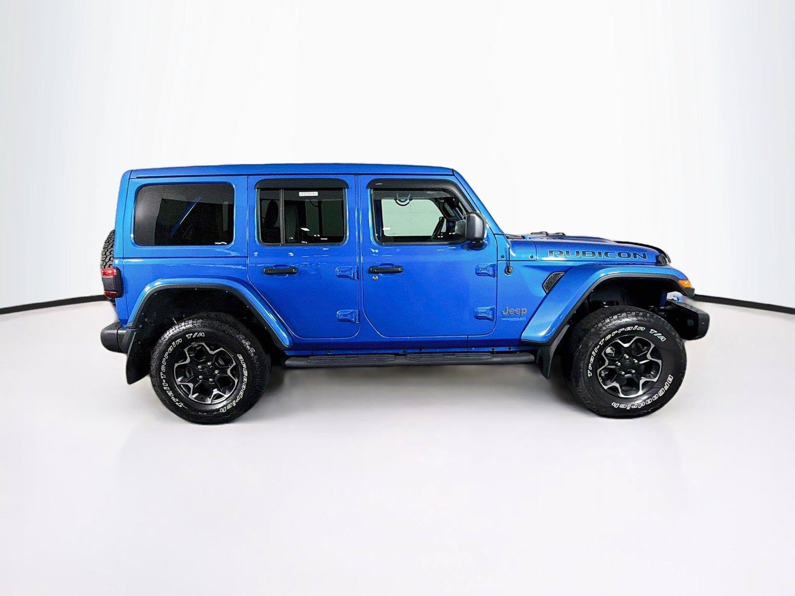 Used 2021 Jeep Wrangler Unlimited Rubicon 4xe w/ Steel Bumper Group AWD/4WD image 12