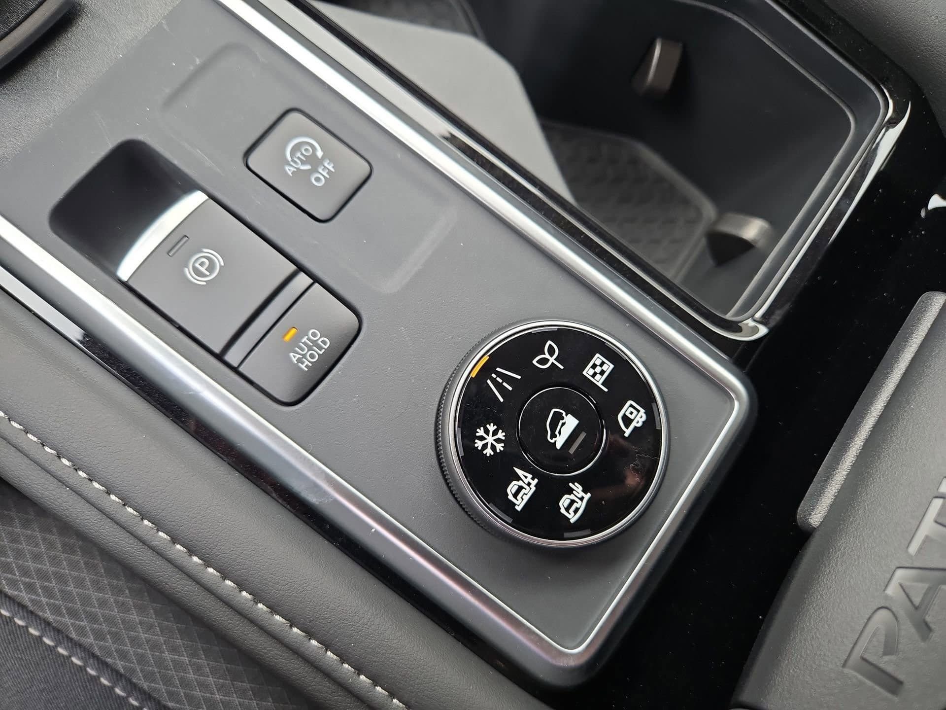 New 2026 Nissan Pathfinder SV AWD/4WD image 28