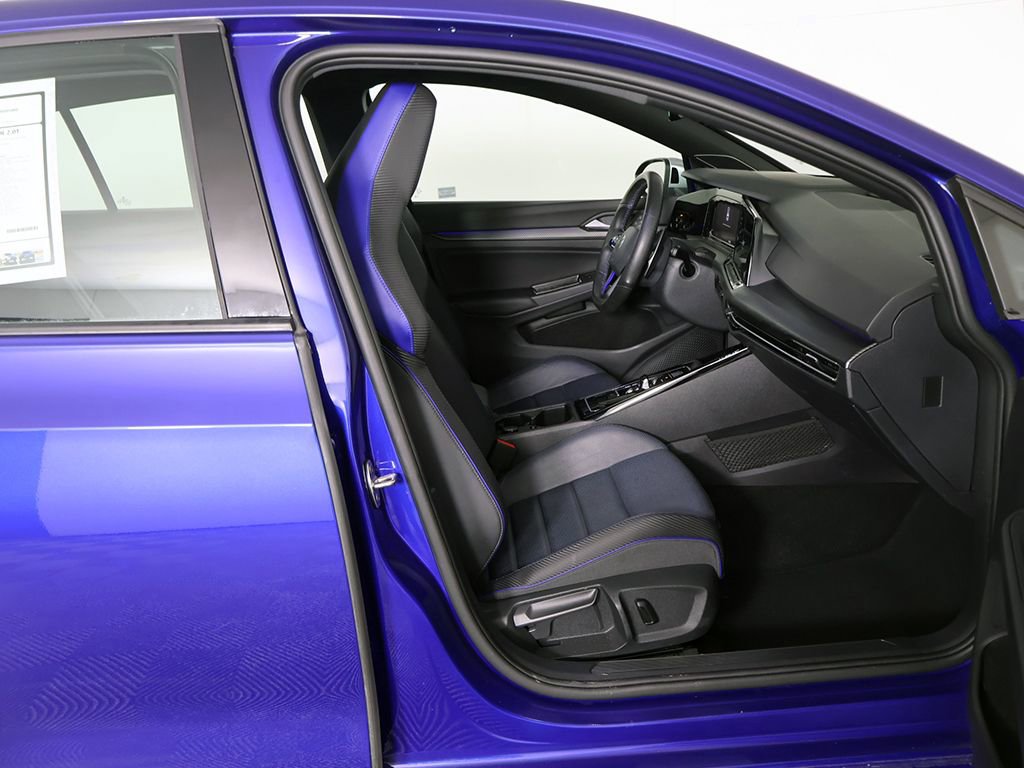 Used 2024 Volkswagen Golf R AWD/4WD image 33