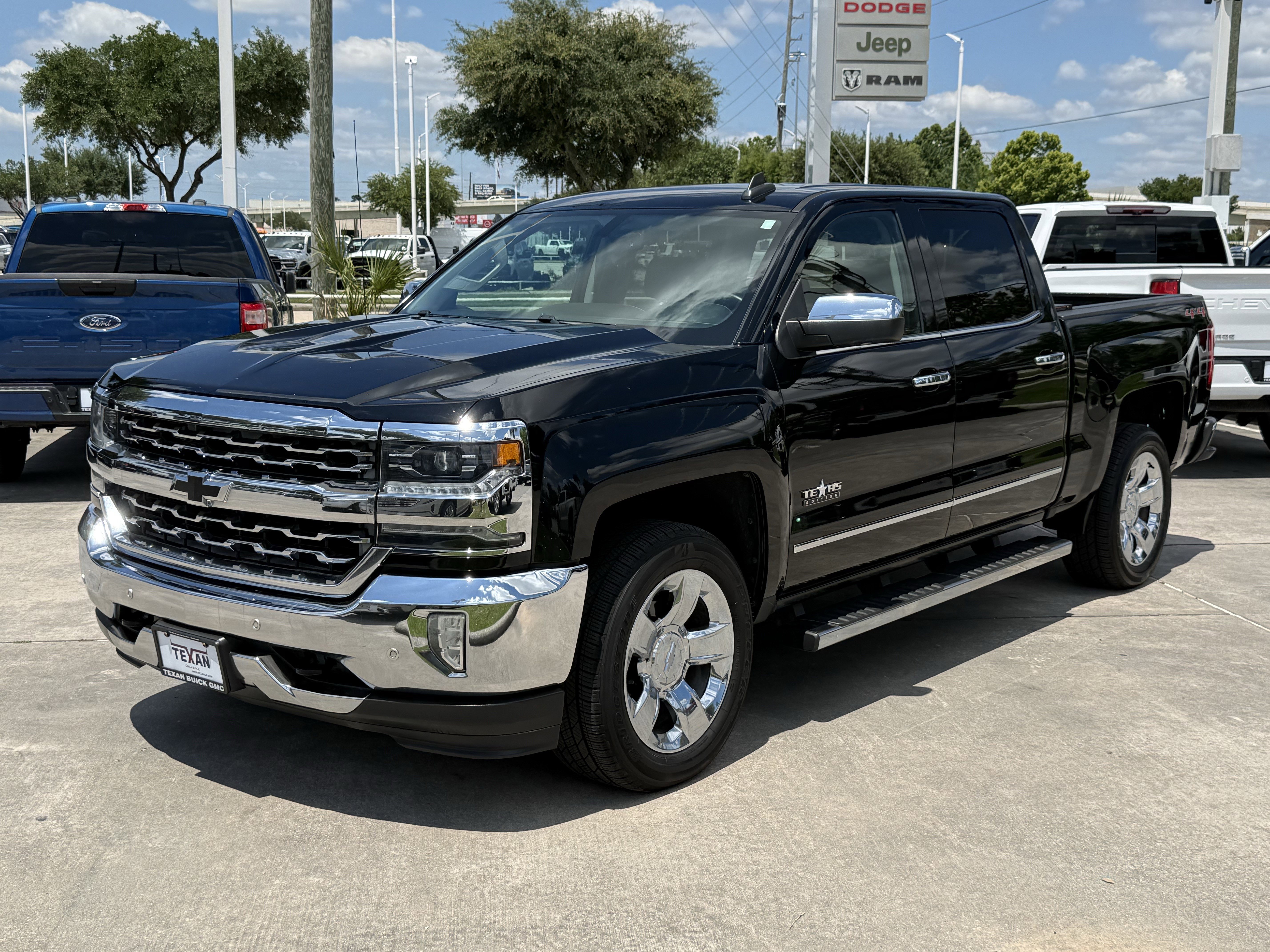 Used 2017 Chevrolet Silverado 1500 LTZ w/ Texas Edition AWD/4WD image 8