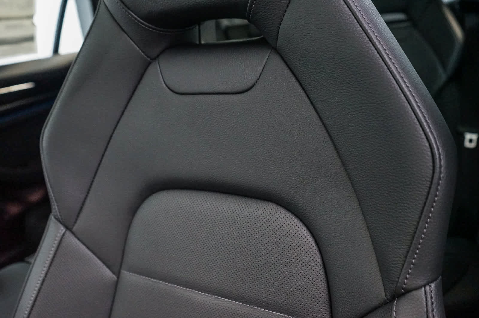 New 2026 Porsche Panamera 4 AWD/4WD image 30