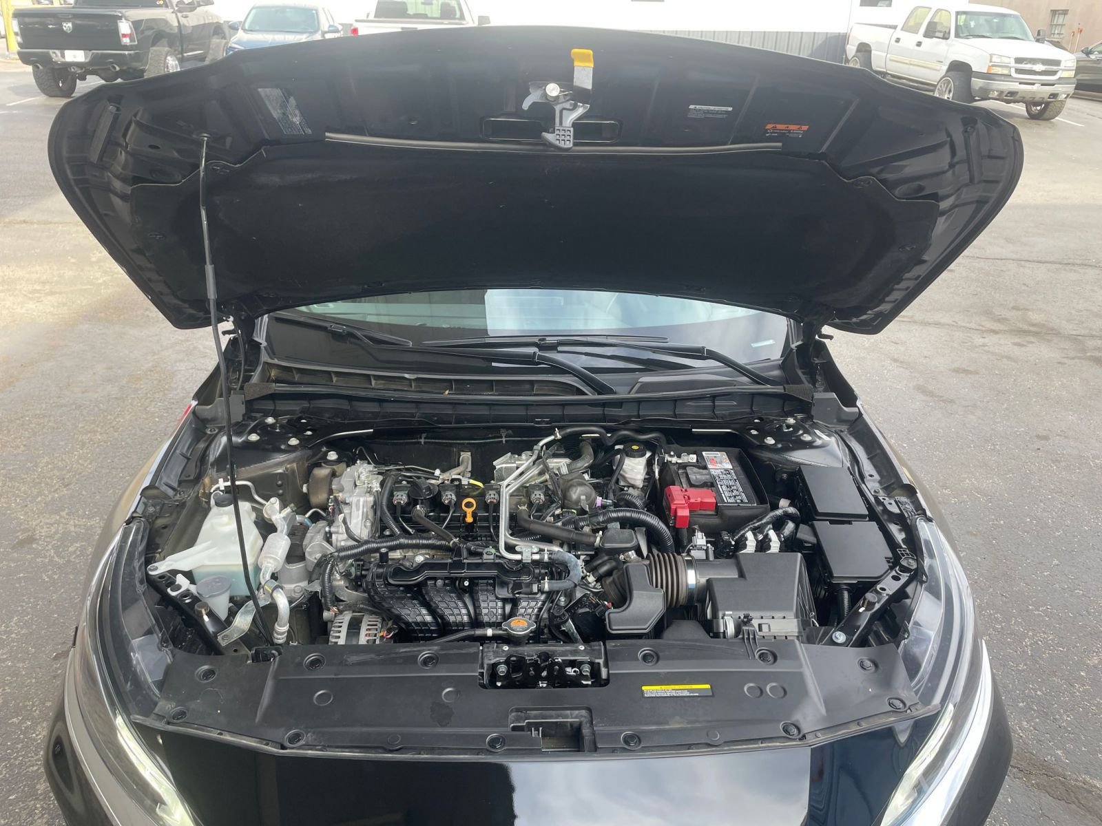 Used 2025 Nissan Altima 2.5 SV image 31