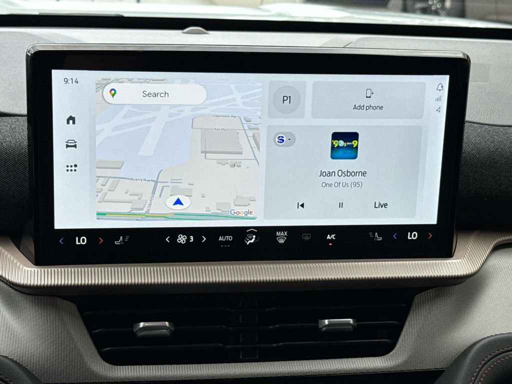 Used 2025 Ford Explorer Active image 15