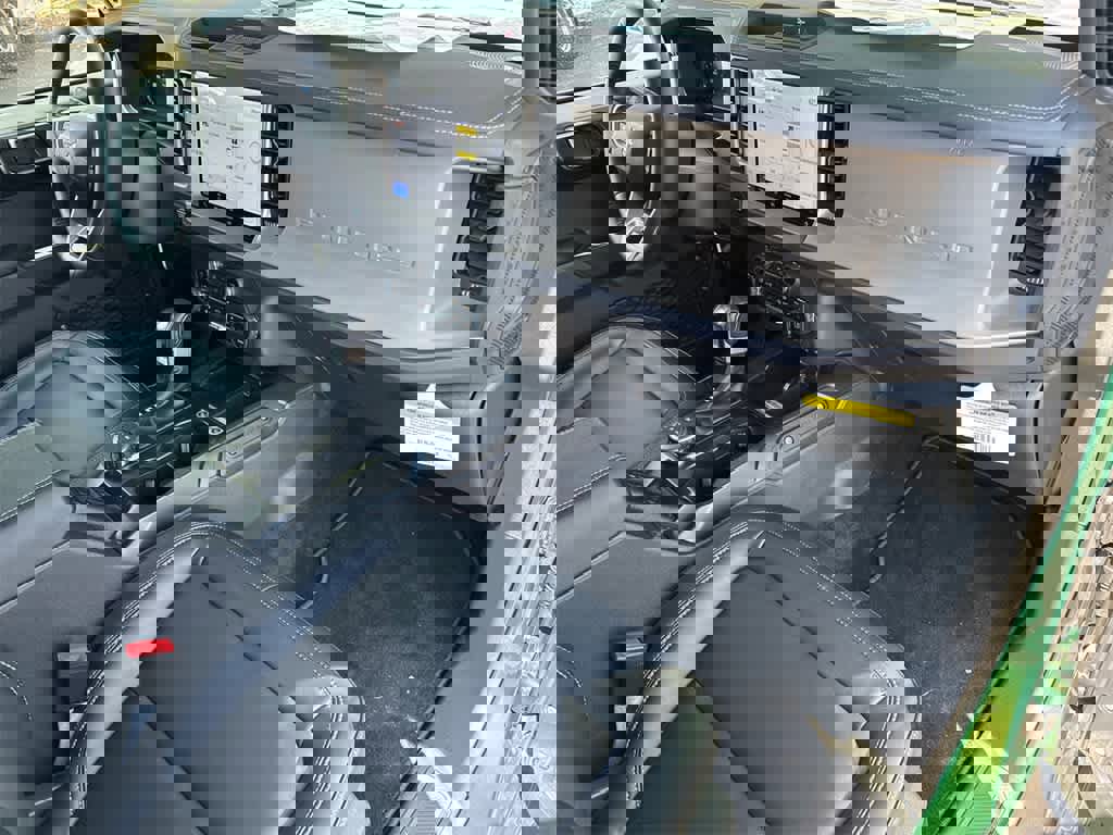 New 2025 Ford Bronco Outer Banks image 13