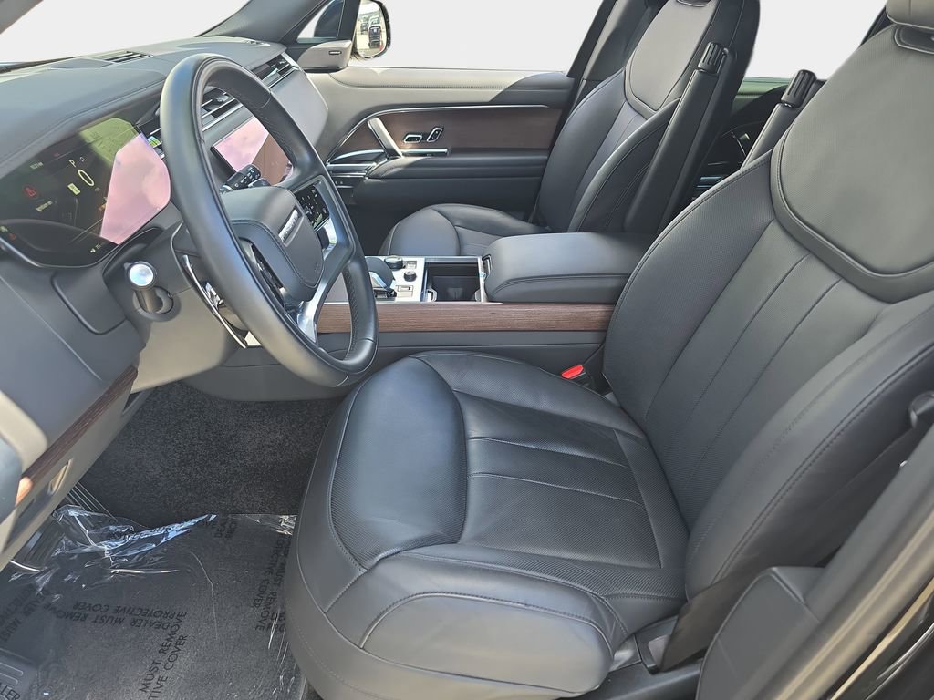 Certified 2023 Land Rover Range Rover SE image 16