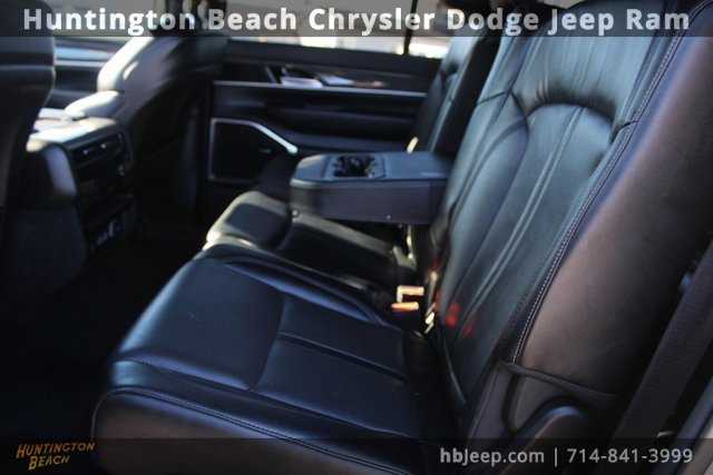 Used 2022 Jeep Wagoneer Series III image 42