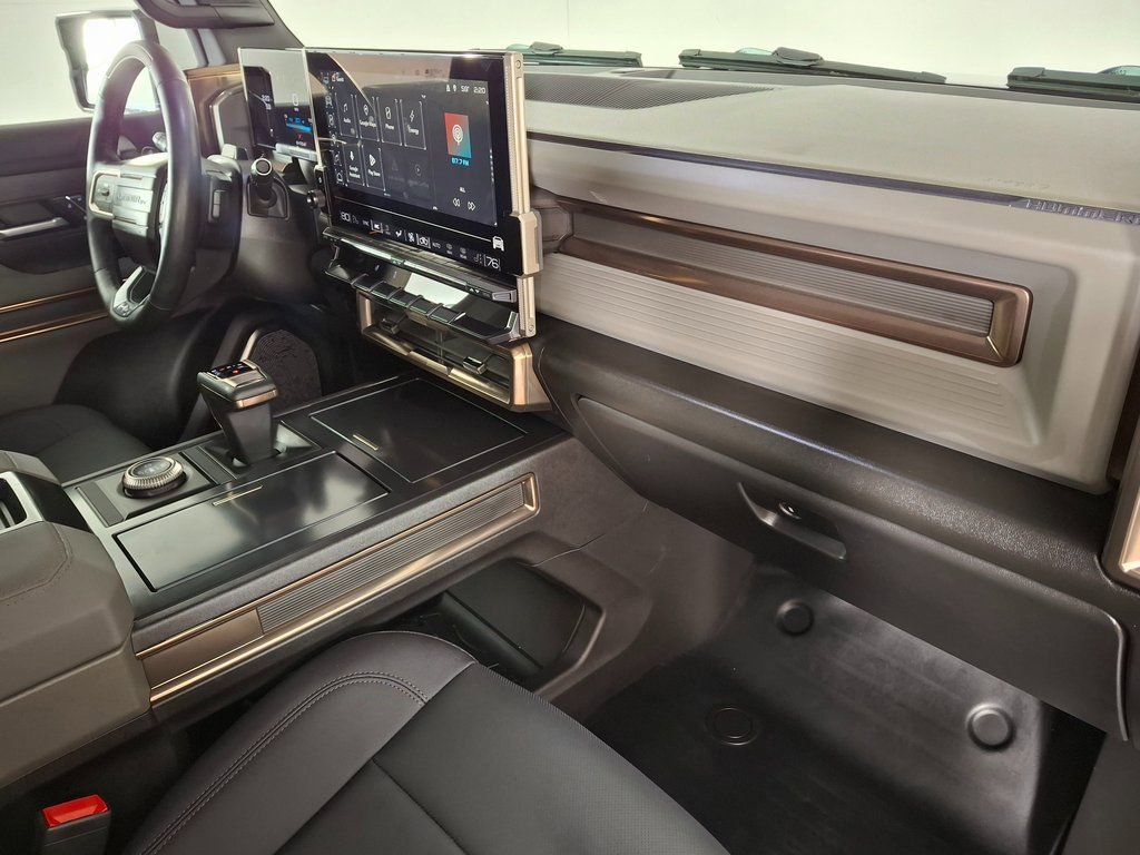 Used 2025 GMC Hummer EV 3X w/ LPO, Sport Package image 32