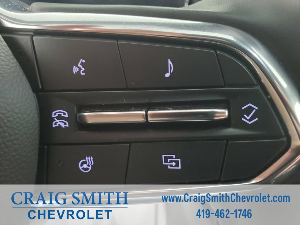 Used 2025 Chevrolet Equinox LT FWD image 18