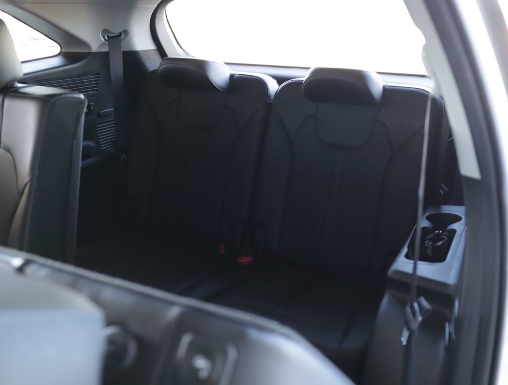 Used 2022 Kia Sorento S image 28