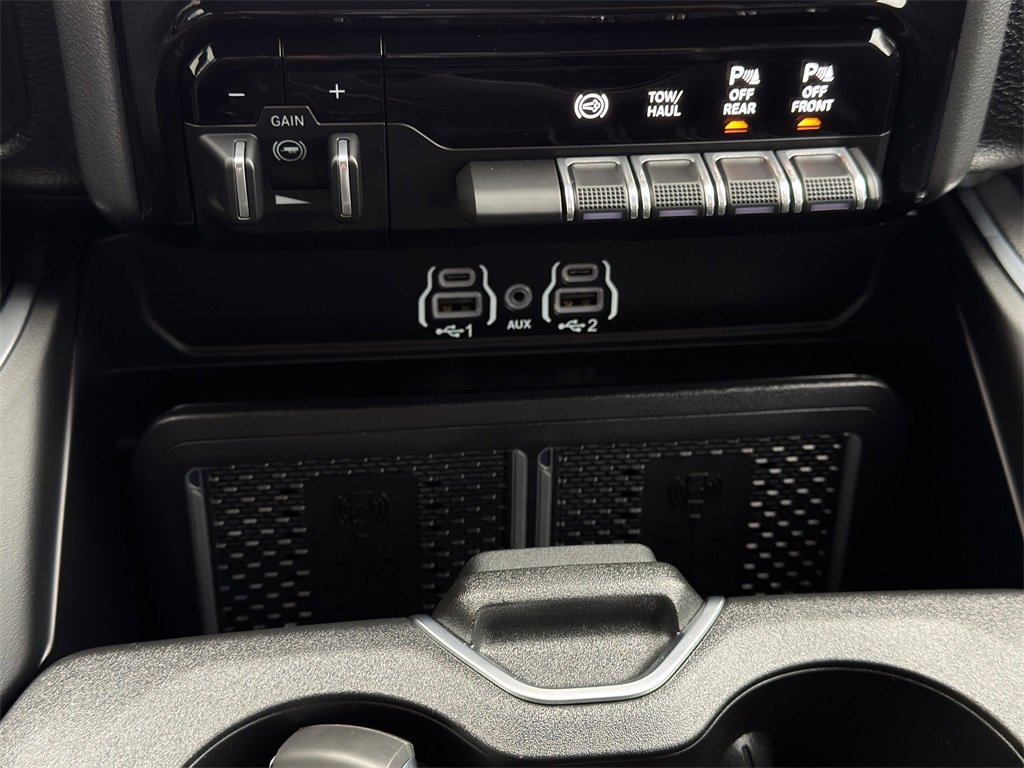 New 2025 RAM 2500 Laramie w/ Sport Appearance Package image 15