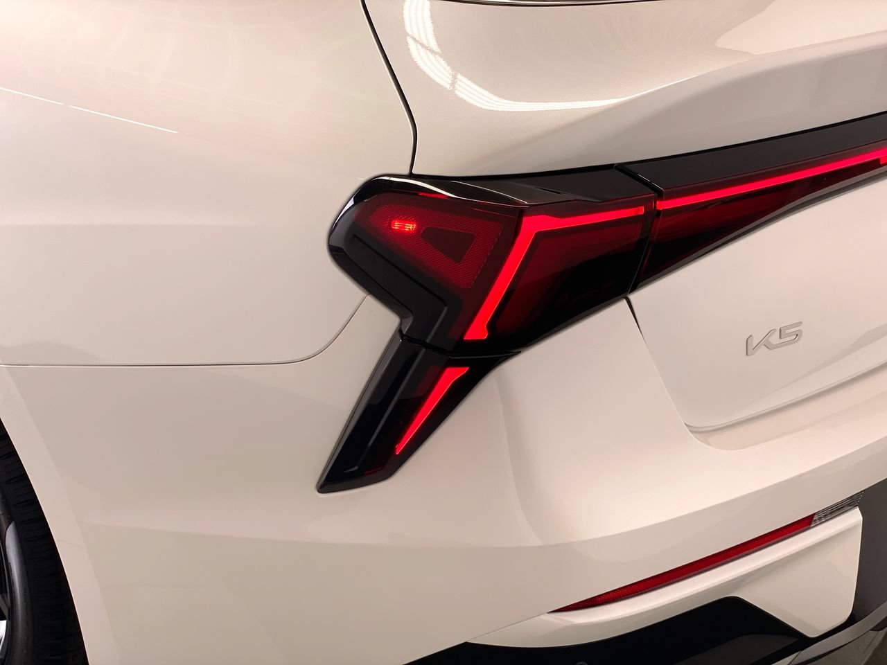 New 2026 Kia K5 GT-Line w/ GT-Line Premium Package FWD image 9