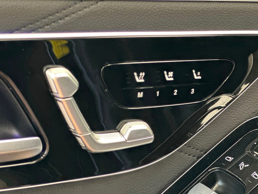 Used 2024 Mercedes-Benz S 63 AMG S image 36