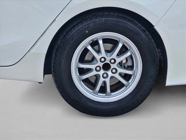 Used 2017 Toyota Prius Prime Premium w/ Carpet Mat Package image 23