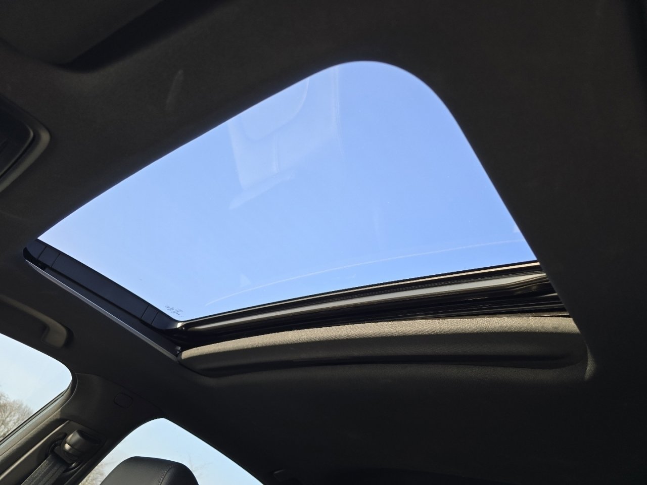 Used 2025 Honda Civic Sport Touring image 3