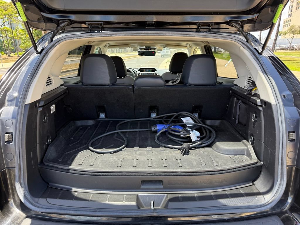 Used 2019 Subaru Crosstrek Hybrid w/ Moonroof Package w/Navigation AWD/4WD image 17