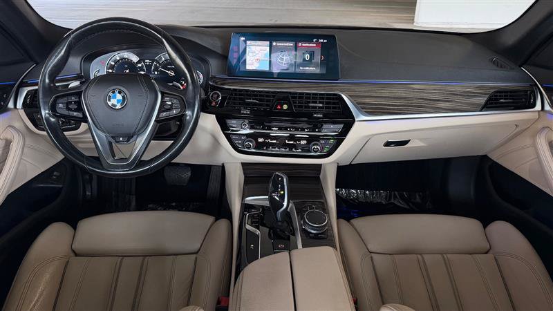 Used 2018 BMW 530i xDrive AWD/4WD image 15