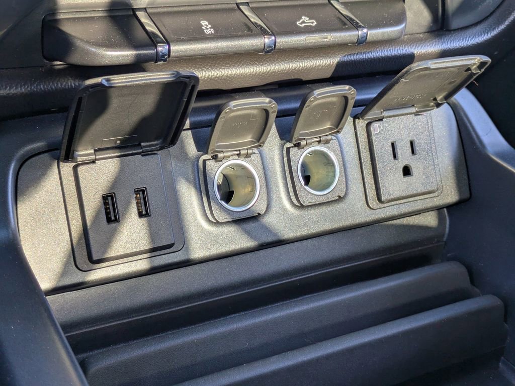 Used 2018 Chevrolet Silverado 1500 LT w/ All Star Edition image 20