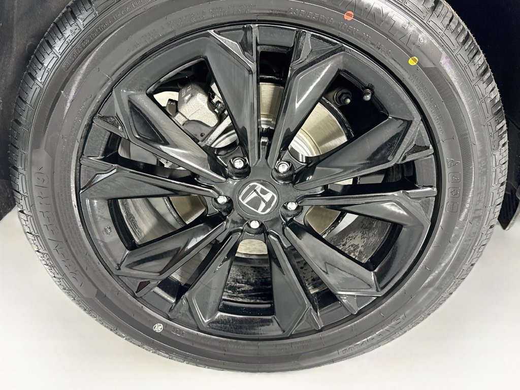 Certified 2025 Honda CR-V Sport Touring image 33