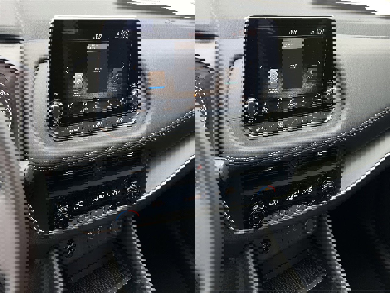 New 2026 Nissan Rogue SV image 10