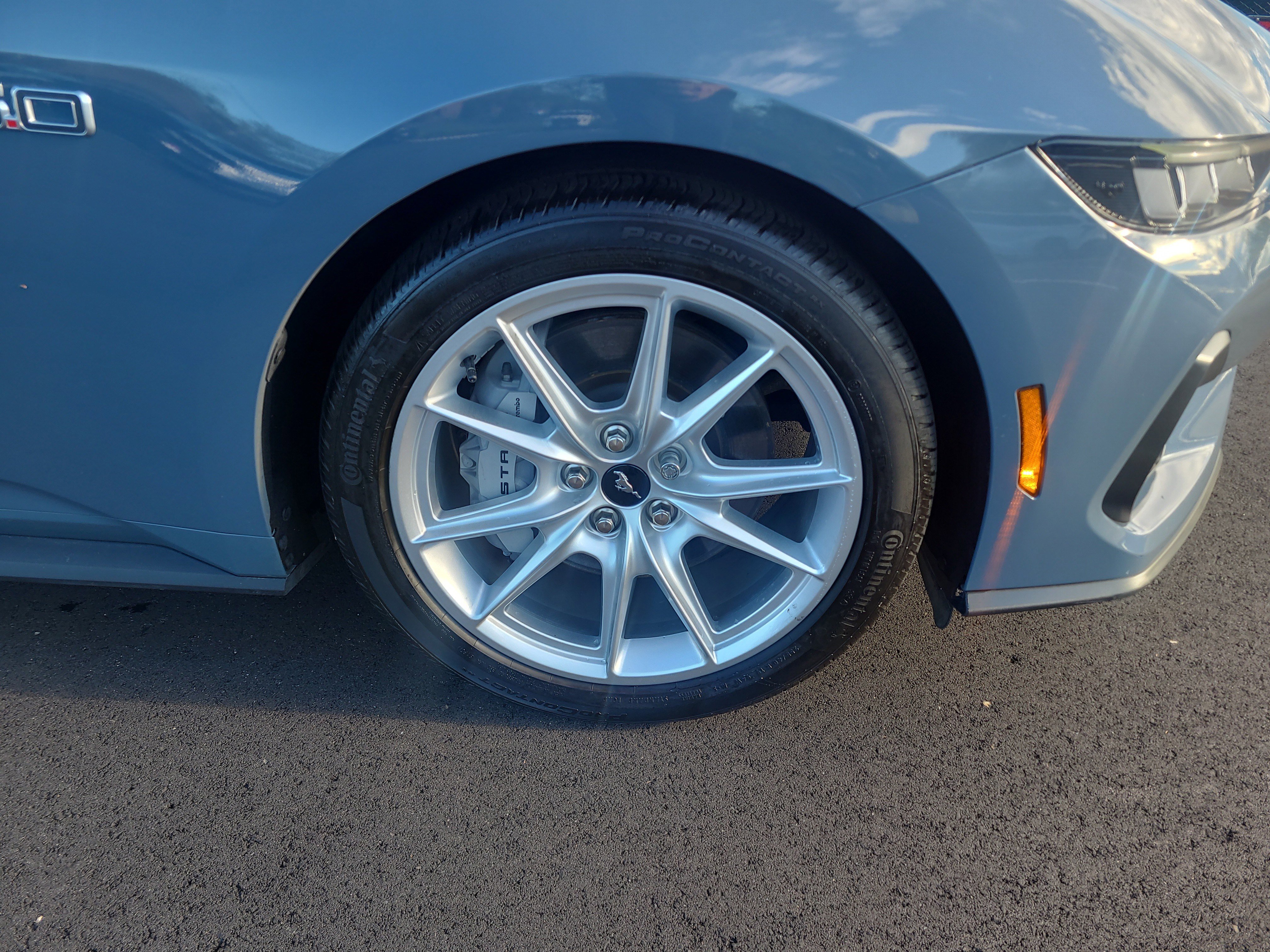 Used 2025 Ford Mustang GT Premium RWD image 13