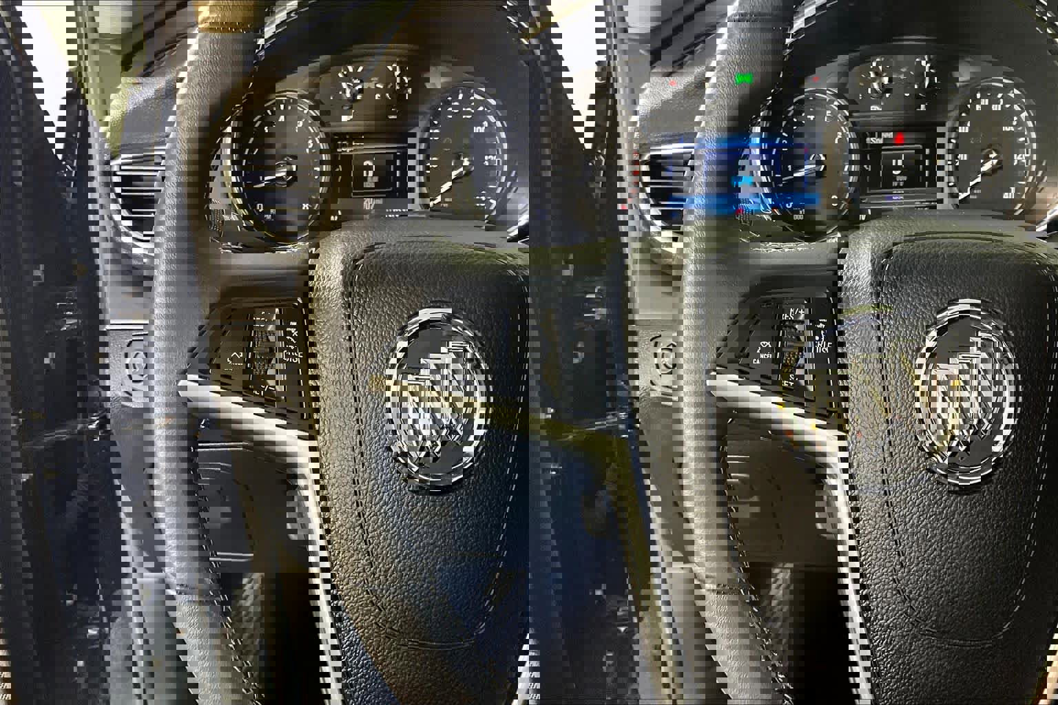 Used 2022 Buick Encore Preferred image 22