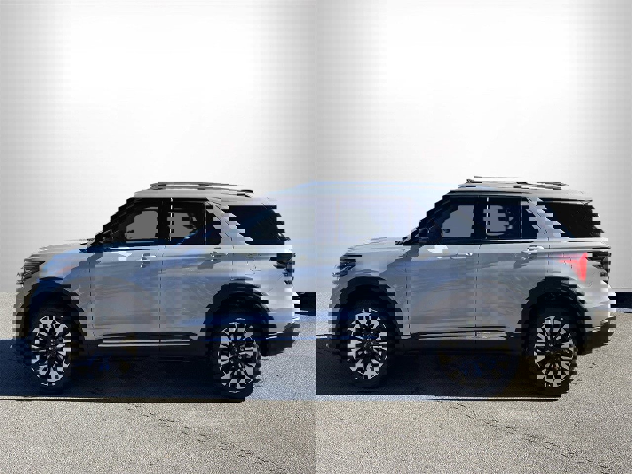 New 2026 Ford Explorer Platinum w/ LUX Leather Package image 26