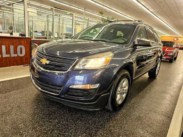 Used 2014 Chevrolet Traverse LS