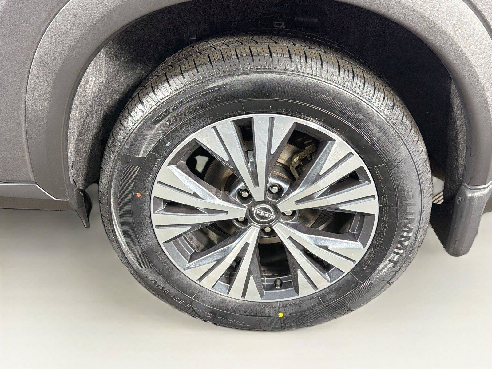 Used 2023 Nissan Rogue SV w/ SV Premium B Package AWD/4WD image 35