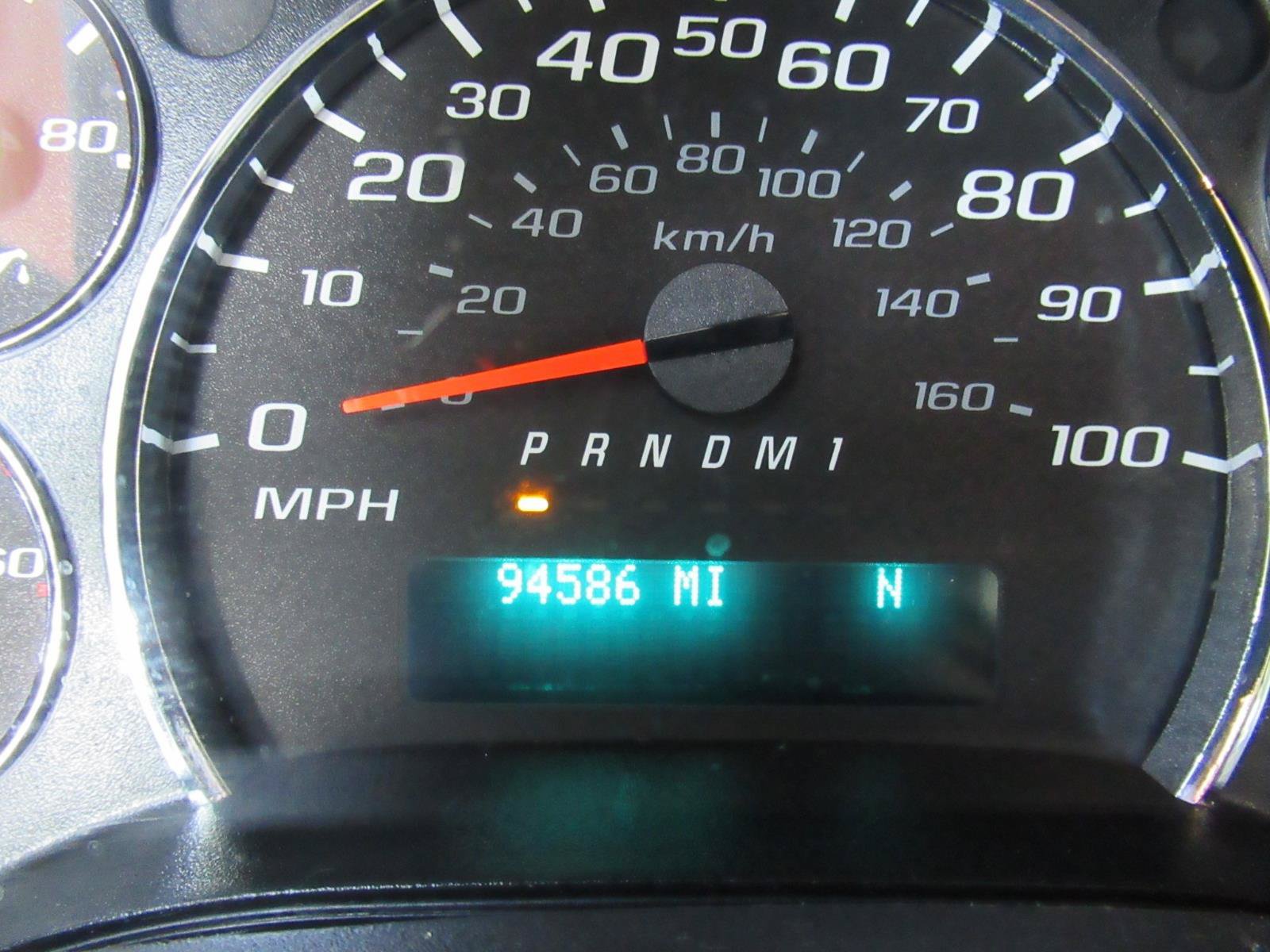 Used 2016 Chevrolet Express 2500 LS RWD image 25